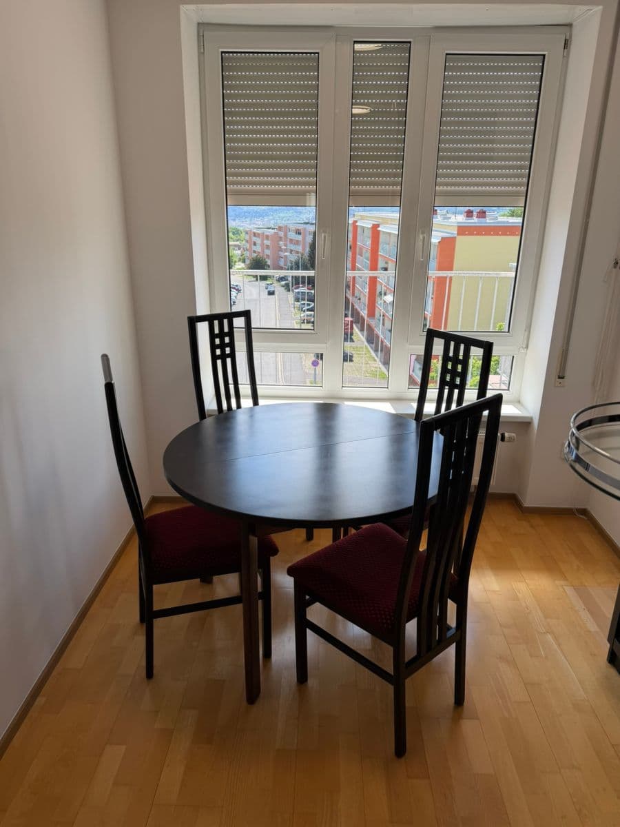 Pronájem bytu 6+1 158 m², Chotovická, Praha, Praha Pronájem bytu 6+1 158 m², Chotovická, Praha, Praha