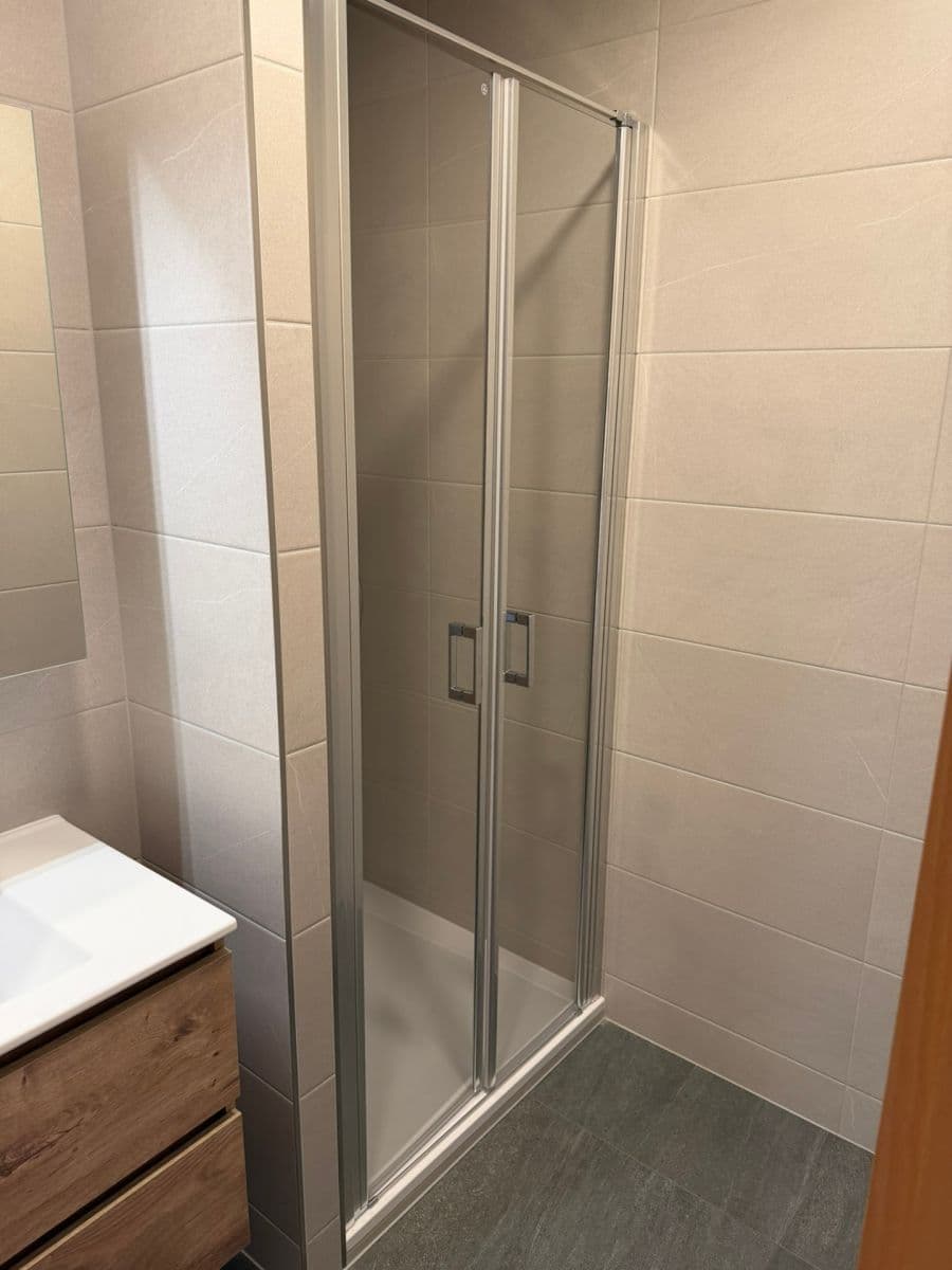 Pronájem bytu 6+1 158 m², Chotovická, Praha, Praha Pronájem bytu 6+1 158 m², Chotovická, Praha, Praha