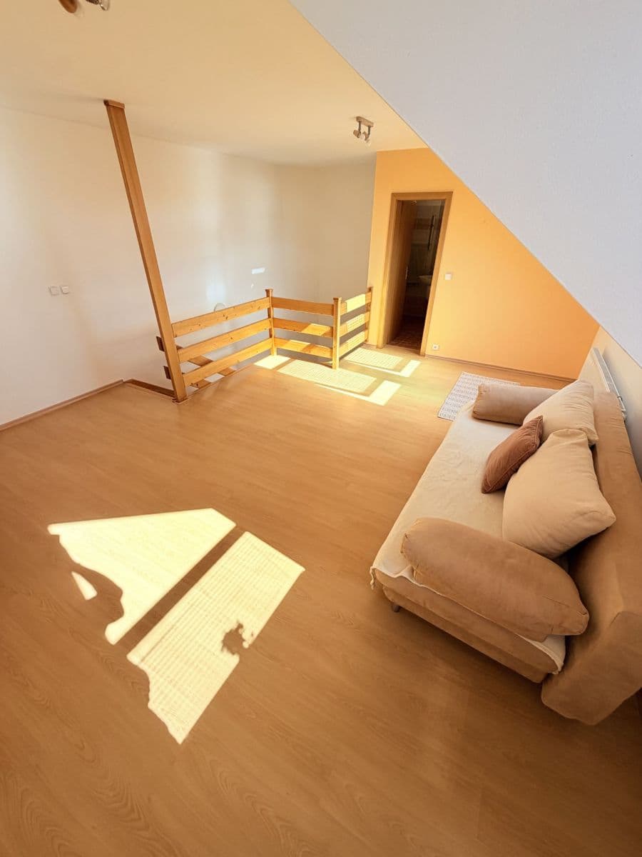 Prodej bytu 4+1 122 m², U Trojice, České Budějovice, Jihočeský kraj Prodej bytu 4+1 122 m², U Trojice, České Budějovice, Jihočeský kraj