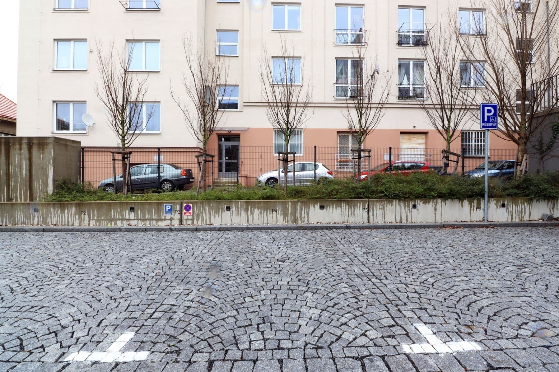 Pronájem bytu 3+kk 103 m², Na hřebenech I, Praha, Praha Pronájem bytu 3+kk 103 m², Na hřebenech I, Praha, Praha