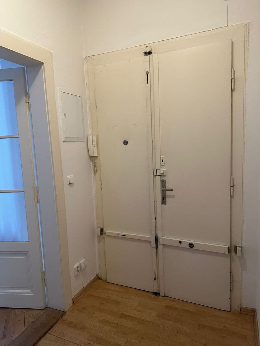 Pronájem bytu 3+kk 77 m², Kafkova, Praha, Praha Pronájem bytu 3+kk 77 m², Kafkova, Praha, Praha