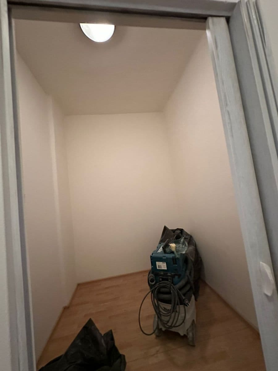 Pronájem bytu 3+kk 77 m², Kafkova, Praha, Praha Pronájem bytu 3+kk 77 m², Kafkova, Praha, Praha