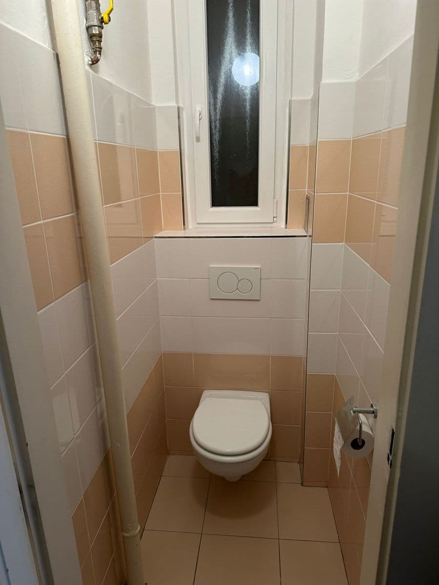 Pronájem bytu 3+kk 77 m², Kafkova, Praha, Praha Pronájem bytu 3+kk 77 m², Kafkova, Praha, Praha