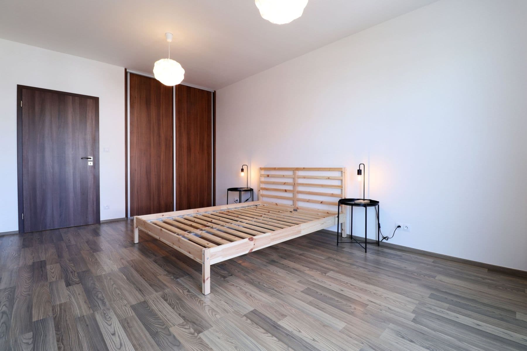 Pronájem bytu 2+kk 61 m², Hlučkova, Praha, Praha Pronájem bytu 2+kk 61 m², Hlučkova, Praha, Praha