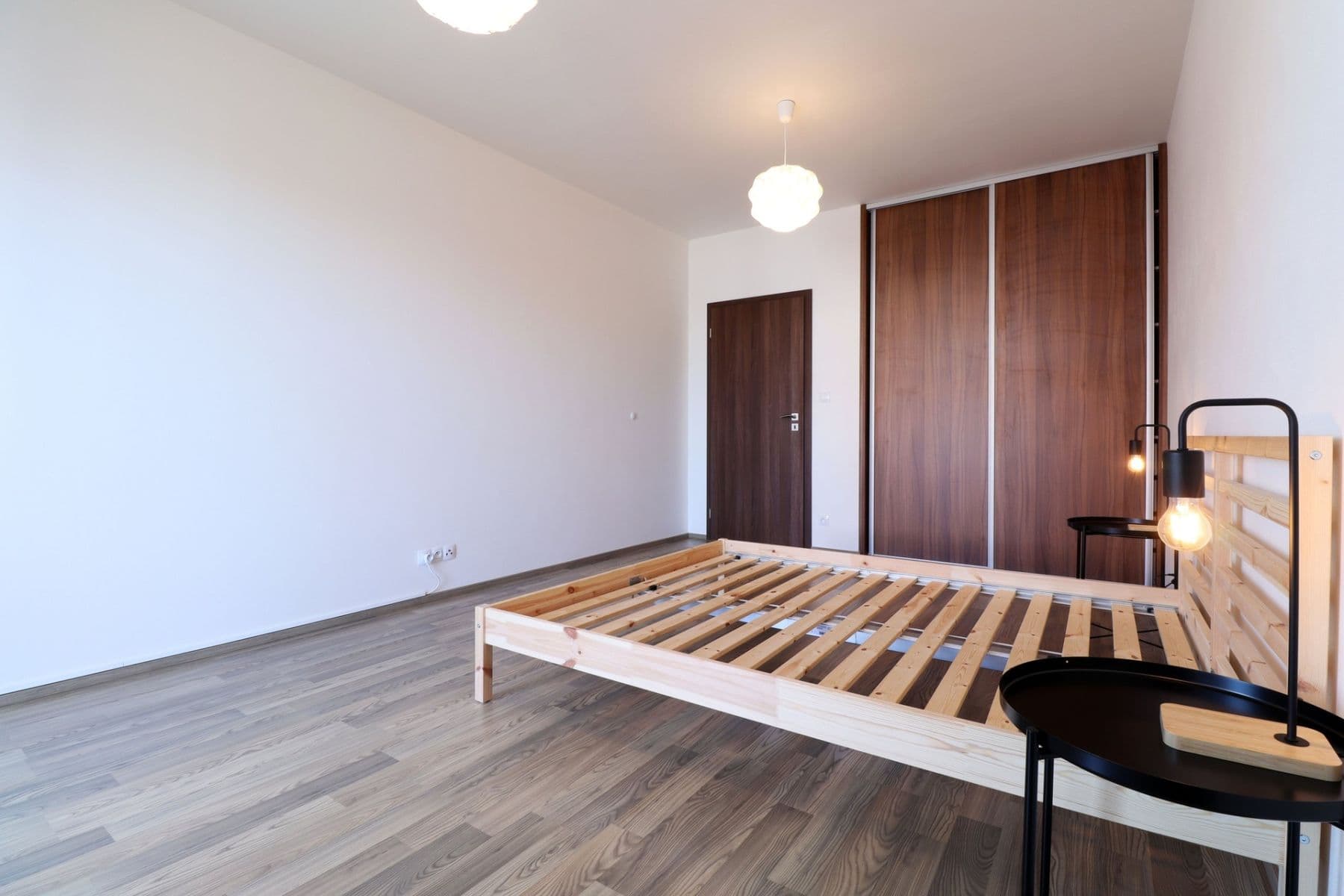 Pronájem bytu 2+kk 61 m², Hlučkova, Praha, Praha Pronájem bytu 2+kk 61 m², Hlučkova, Praha, Praha