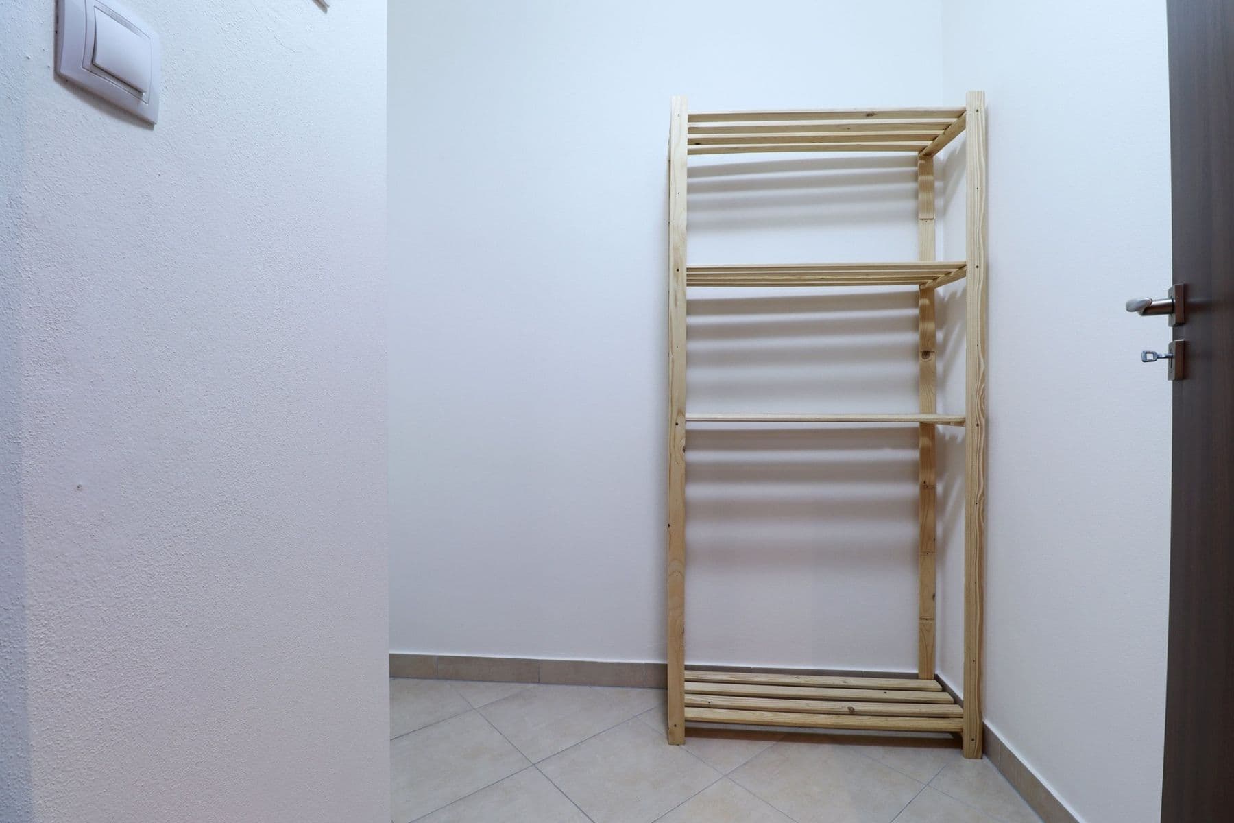 Pronájem bytu 2+kk 61 m², Hlučkova, Praha, Praha Pronájem bytu 2+kk 61 m², Hlučkova, Praha, Praha