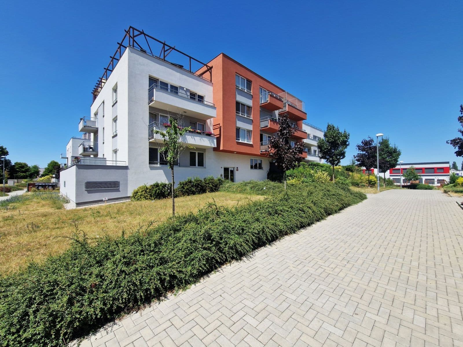 Pronájem bytu 2+kk 61 m², Hlučkova, Praha, Praha Pronájem bytu 2+kk 61 m², Hlučkova, Praha, Praha