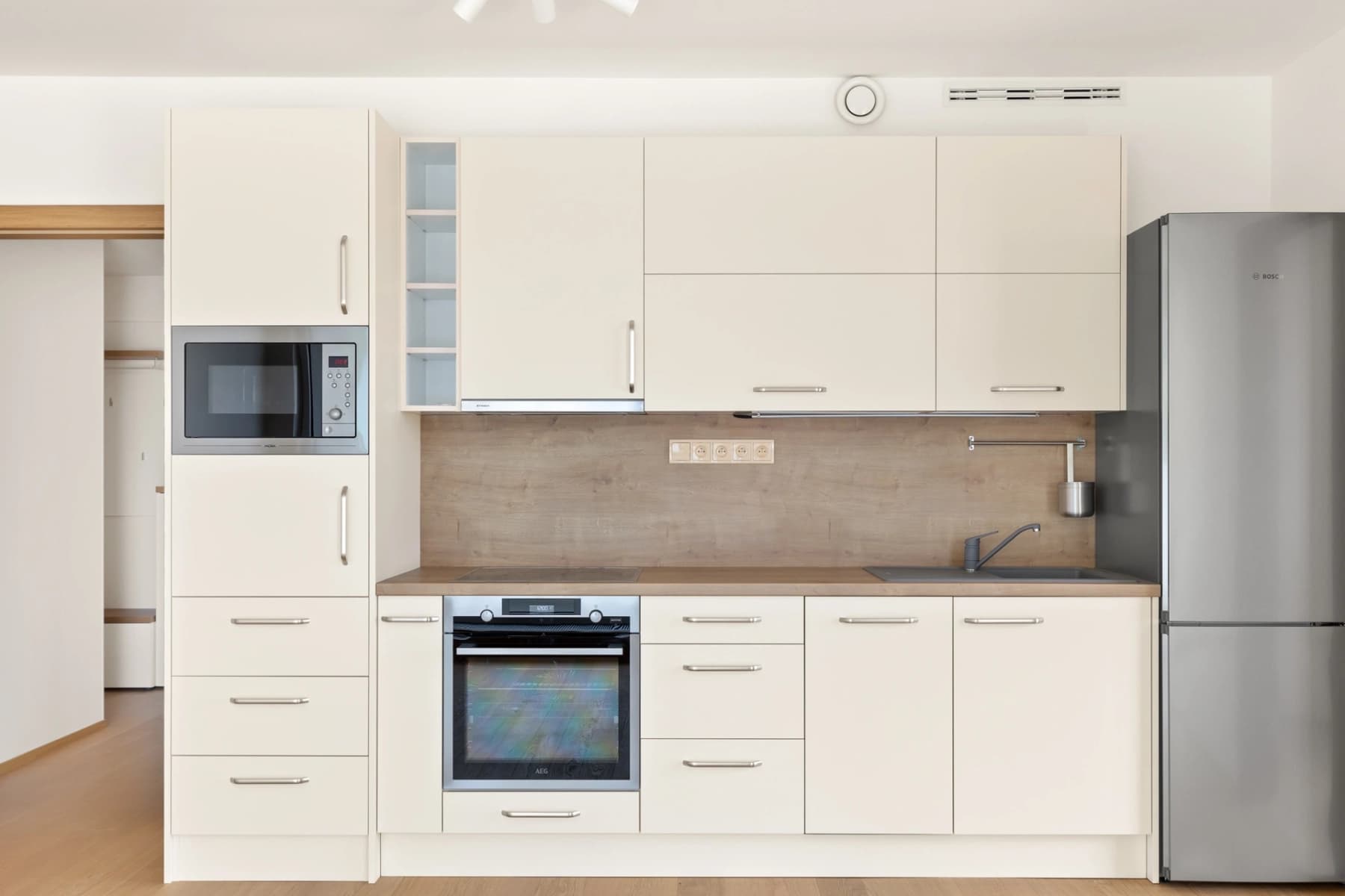 Pronájem bytu 2+kk 59 m², Hodonínská, Praha, Praha Pronájem bytu 2+kk 59 m², Hodonínská, Praha, Praha