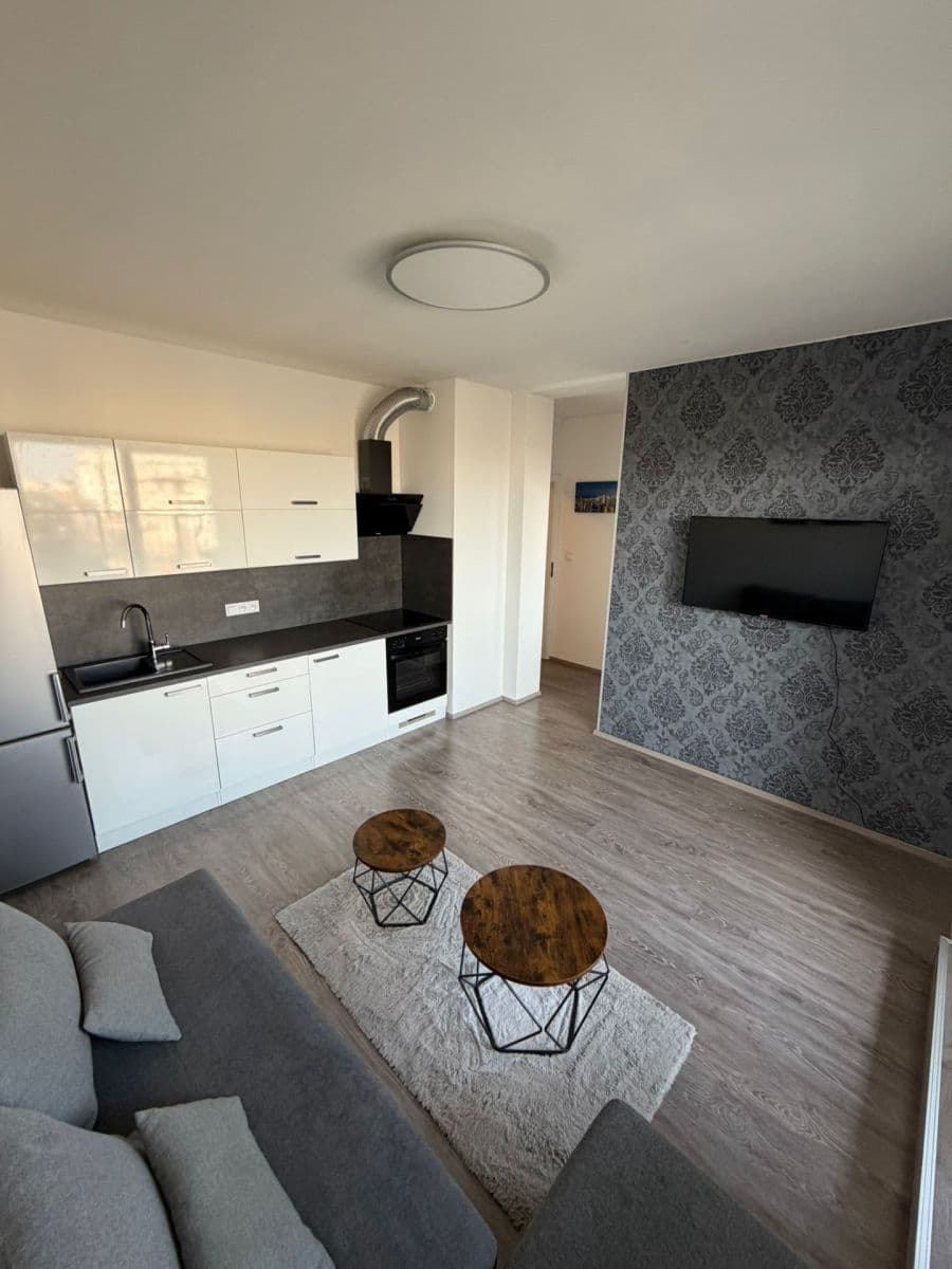 Prodej bytu 2+kk 42 m², Za černým mostem, Praha, Praha Prodej bytu 2+kk 42 m², Za černým mostem, Praha, Praha