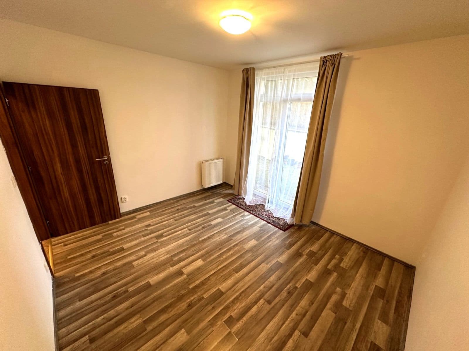 Pronájem bytu 3+kk 100 m², Čestmírova, Praha, Praha Pronájem bytu 3+kk 100 m², Čestmírova, Praha, Praha