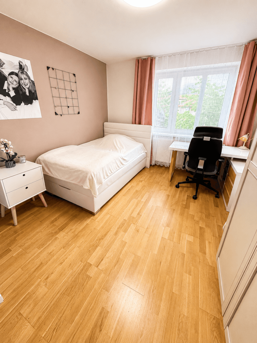 Prodej bytu 3+kk 68 m², Olbrachtova, Městec Králové, Středočeský kraj Prodej bytu 3+kk 68 m², Olbrachtova, Městec Králové, Středočeský kraj