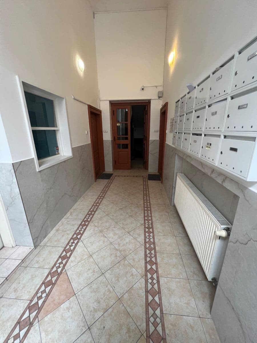 Prodej bytu 2+kk 37 m², Dalimilova, Praha, Praha Prodej bytu 2+kk 37 m², Dalimilova, Praha, Praha