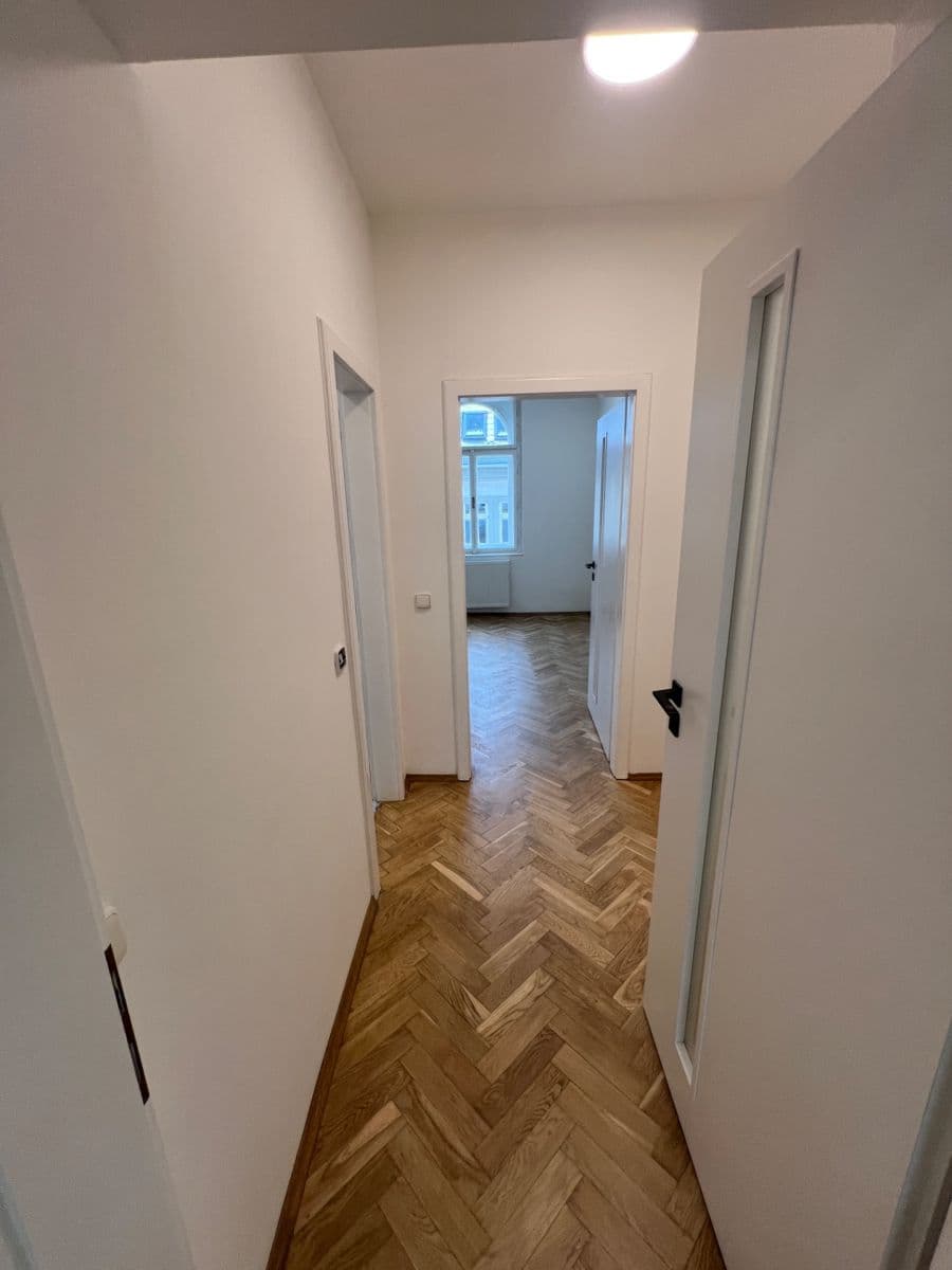 Prodej bytu 2+kk 37 m², Dalimilova, Praha, Praha Prodej bytu 2+kk 37 m², Dalimilova, Praha, Praha