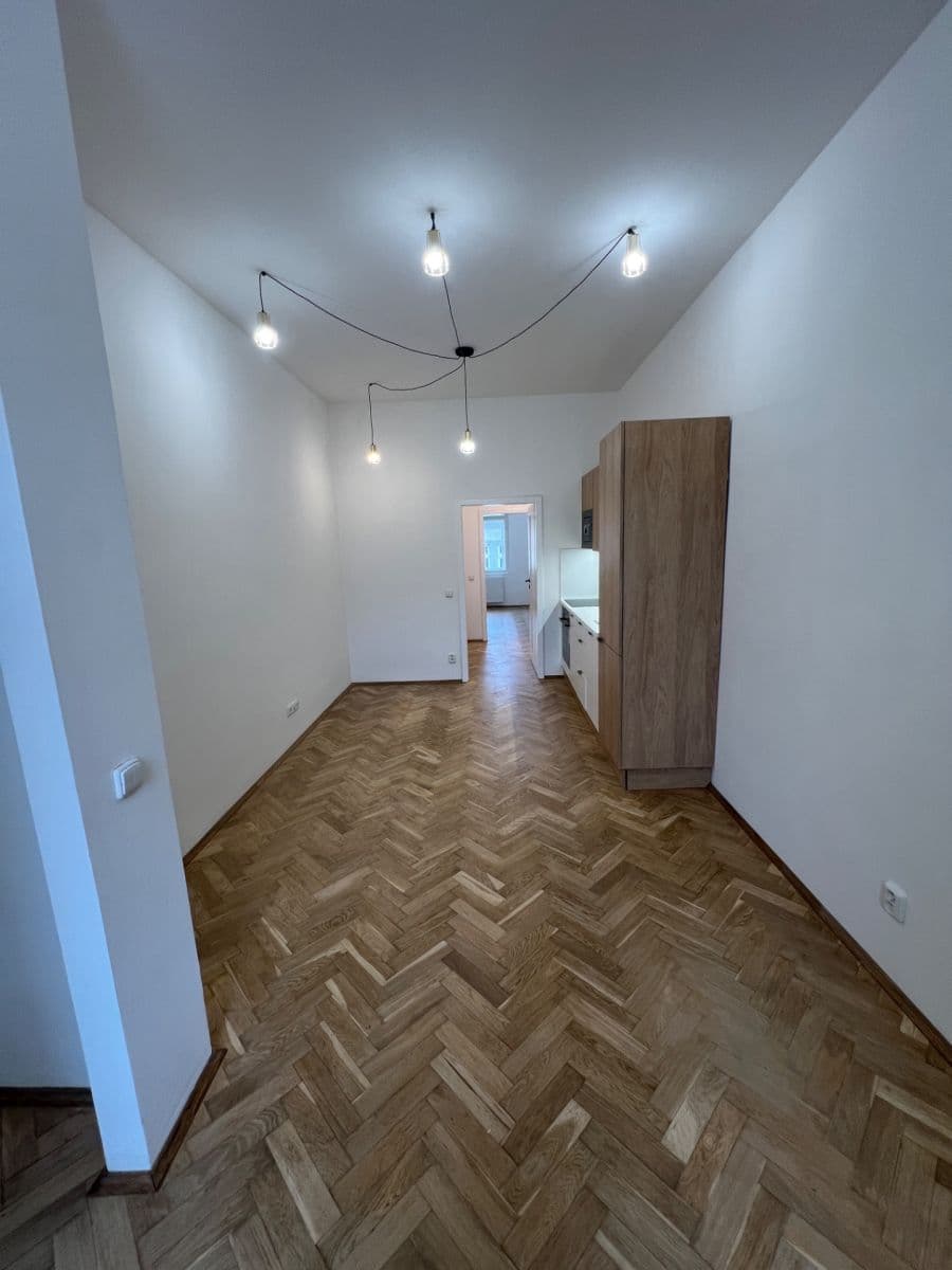 Prodej bytu 2+kk 37 m², Dalimilova, Praha, Praha Prodej bytu 2+kk 37 m², Dalimilova, Praha, Praha