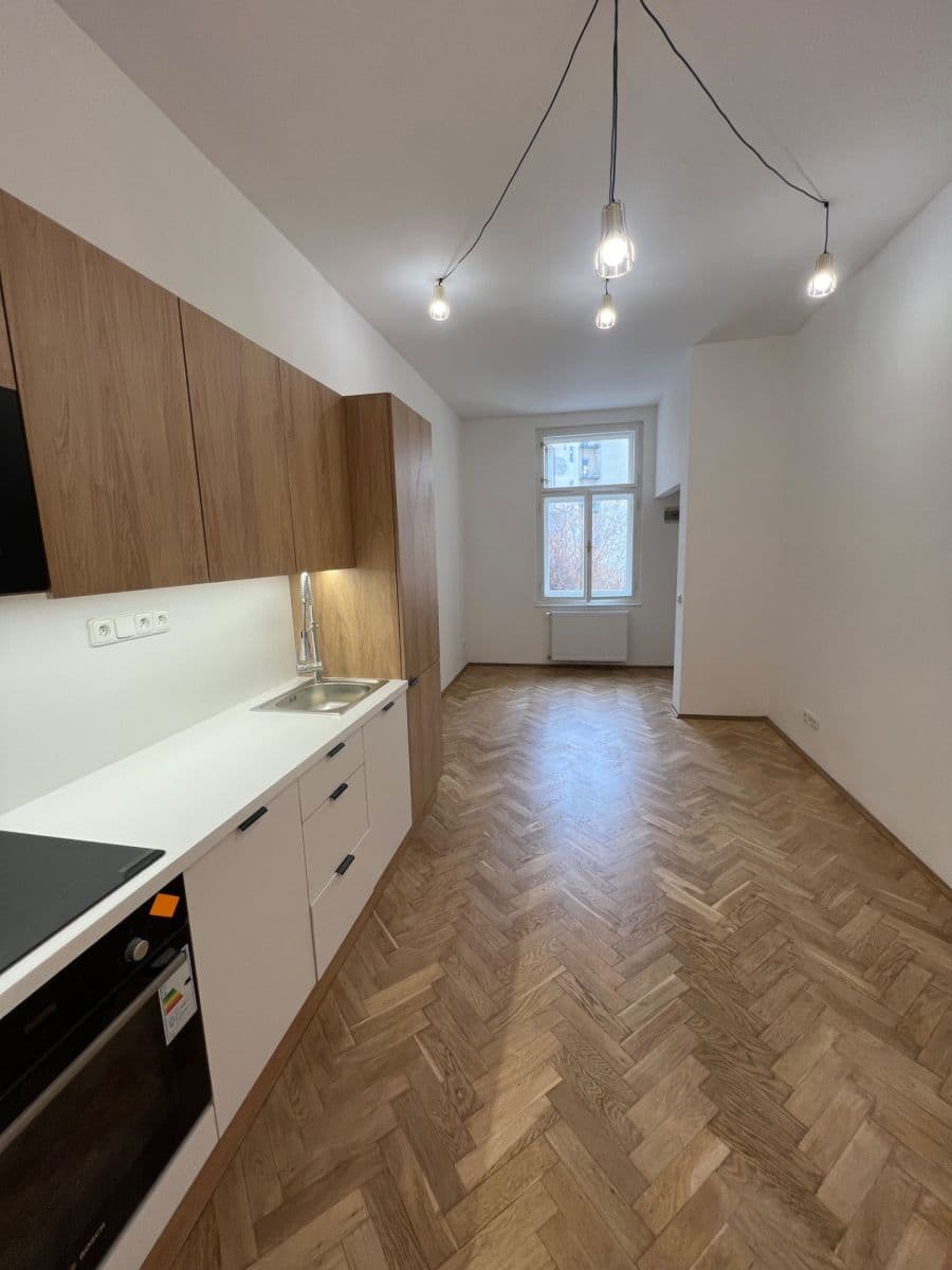Prodej bytu 2+kk 37 m², Dalimilova, Praha, Praha Prodej bytu 2+kk 37 m², Dalimilova, Praha, Praha