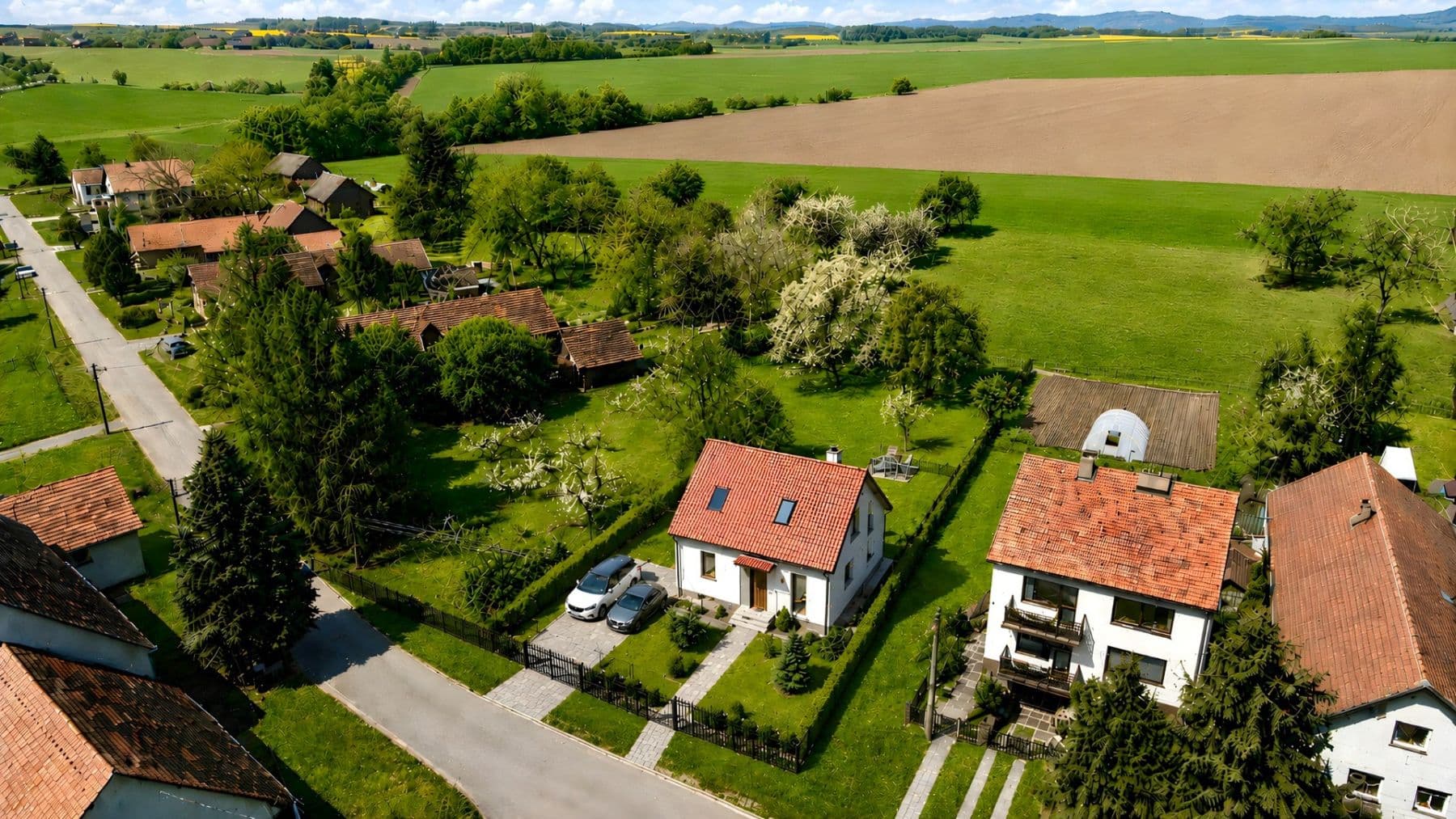Prodej pozemku 1.213 m², Vinary, Královéhradecký kraj Prodej pozemku 1.213 m², Vinary, Královéhradecký kraj