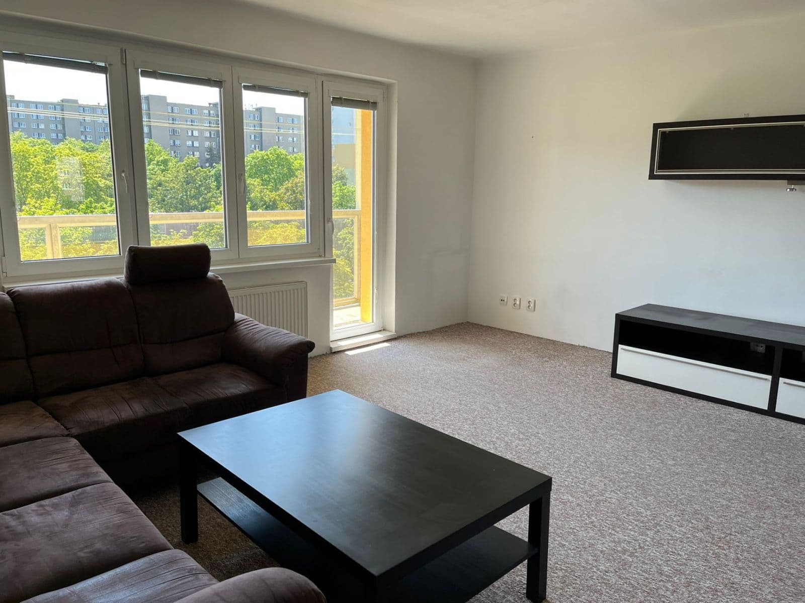 Pronájem bytu 4+1 76 m², Hlavní, Praha, Praha Pronájem bytu 4+1 76 m², Hlavní, Praha, Praha