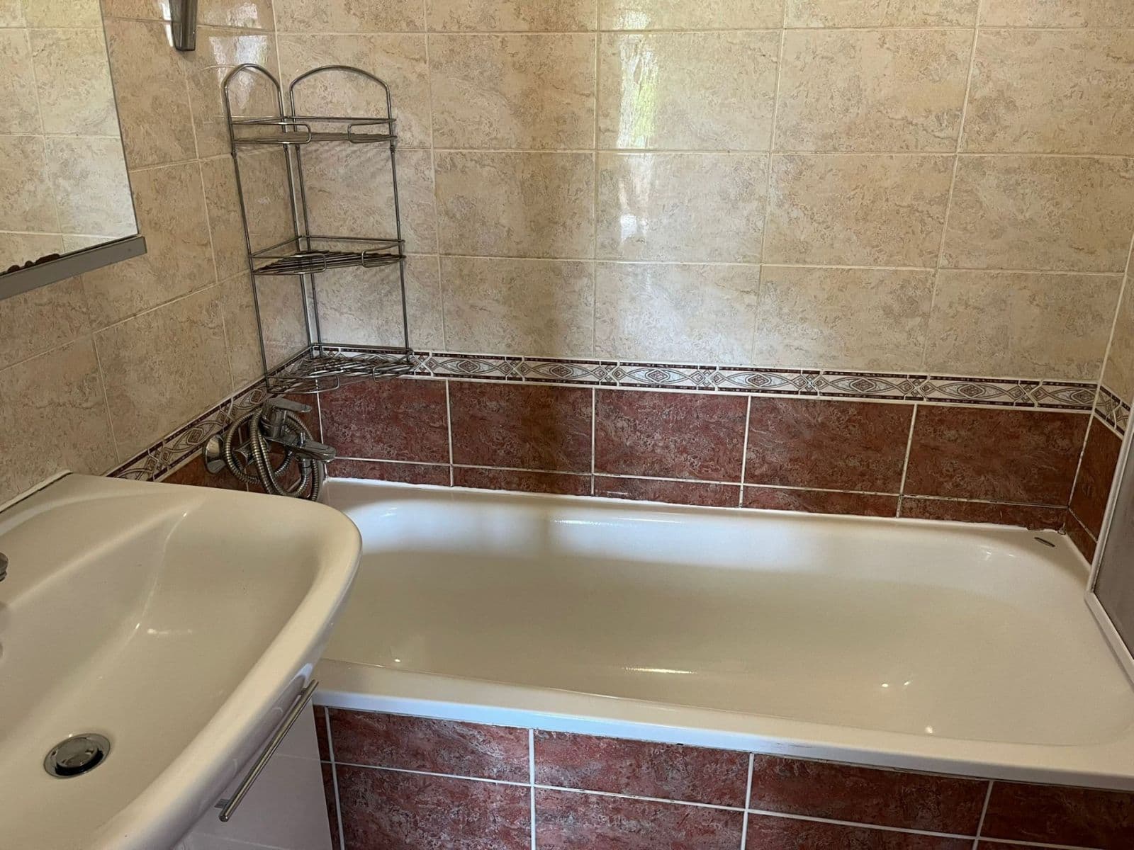 Pronájem bytu 4+1 76 m², Hlavní, Praha, Praha Pronájem bytu 4+1 76 m², Hlavní, Praha, Praha