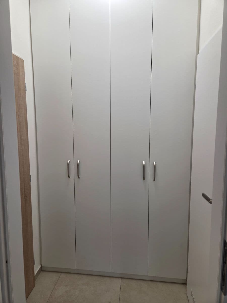 Pronájem bytu 1+kk 24 m², Pivovarnická, Praha, Praha Pronájem bytu 1+kk 24 m², Pivovarnická, Praha, Praha