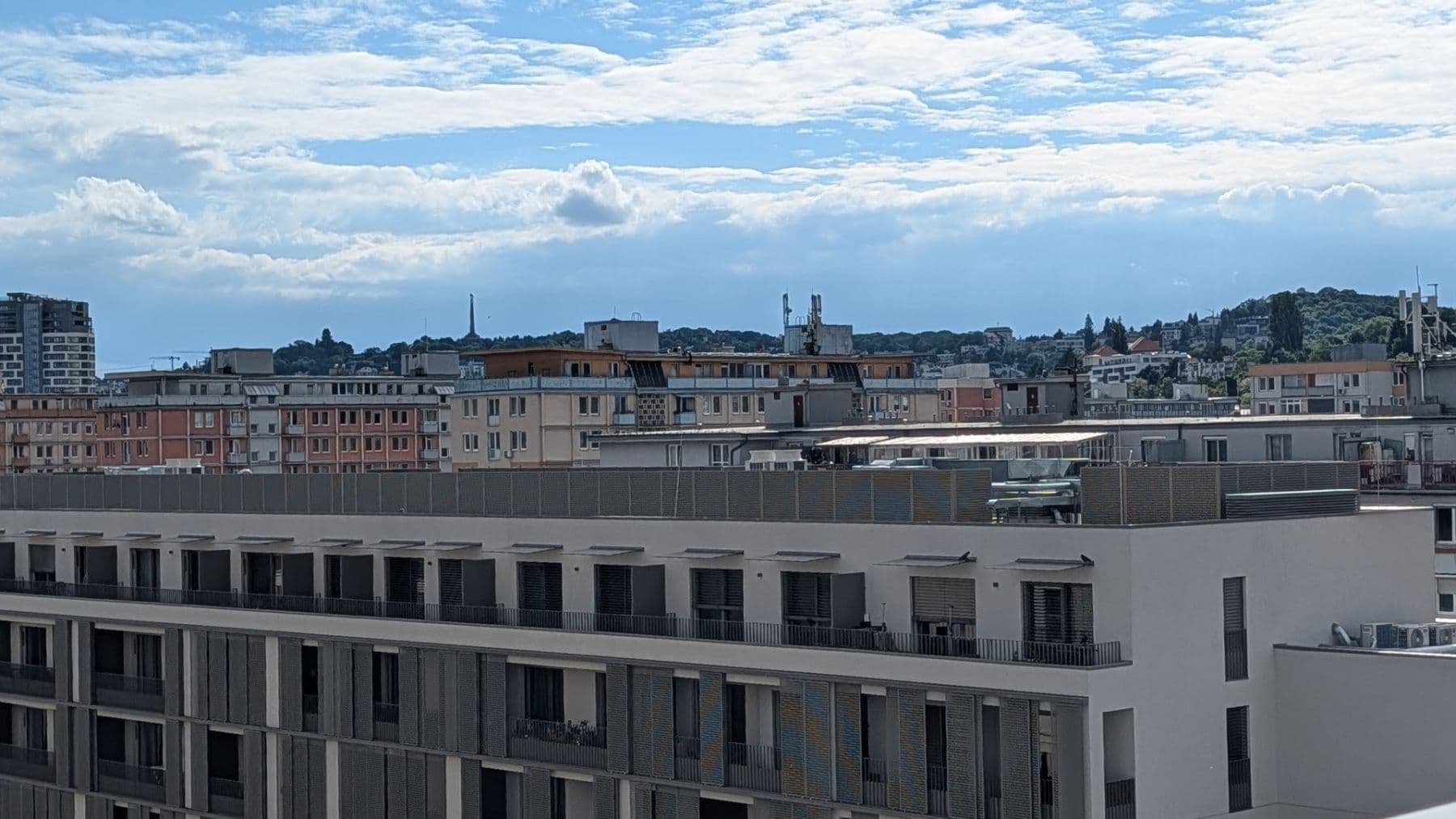 Pronájem bytu 2+1 33 m², Račianska, Nové Mesto, Bratislavský kraj Pronájem bytu 2+1 33 m², Račianska, Nové Mesto, Bratislavský kraj