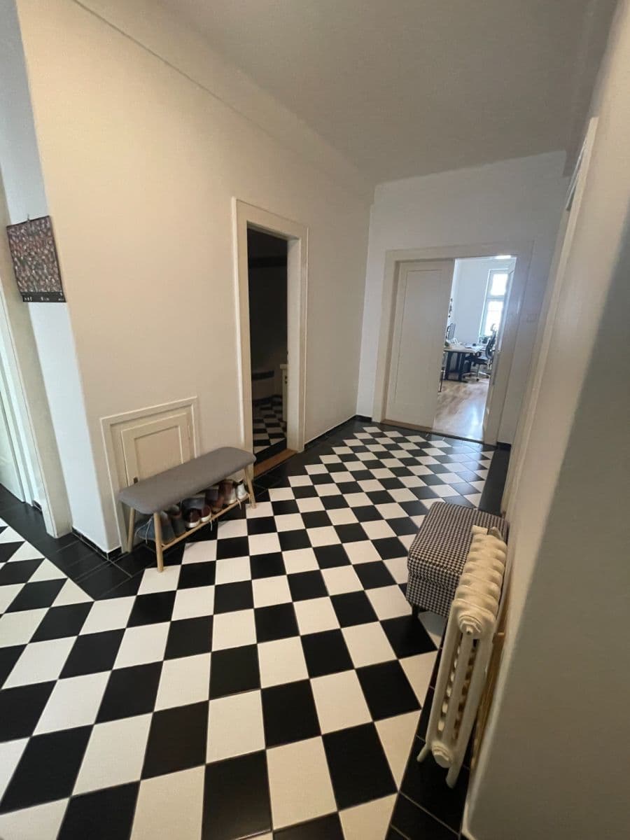 Pronájem bytu 3+1 86 m², Verdunská, Praha, Praha Pronájem bytu 3+1 86 m², Verdunská, Praha, Praha