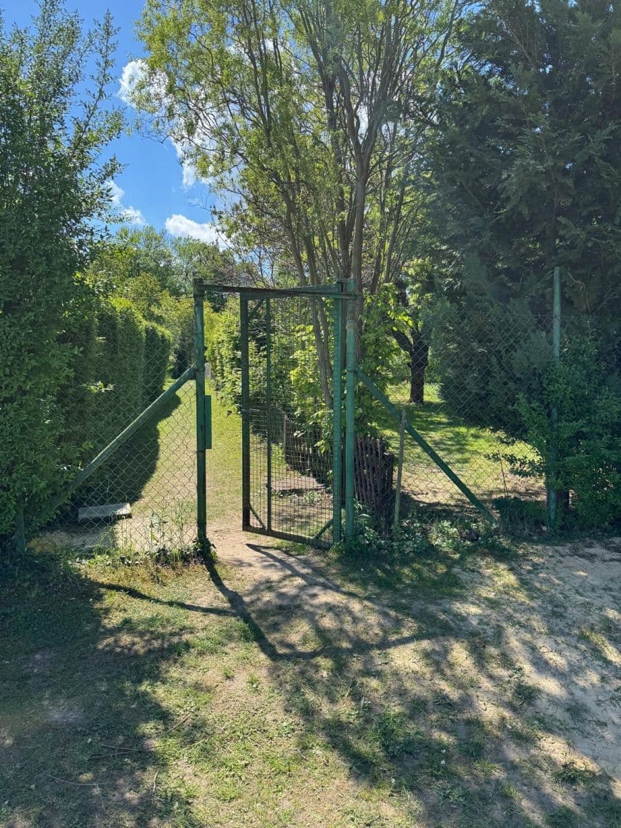Prodej chaty, chalupy 18 m², pozemek 400 m², Bohdanečská, Praha, Praha Prodej chaty, chalupy 18 m², pozemek 400 m², Bohdanečská, Praha, Praha