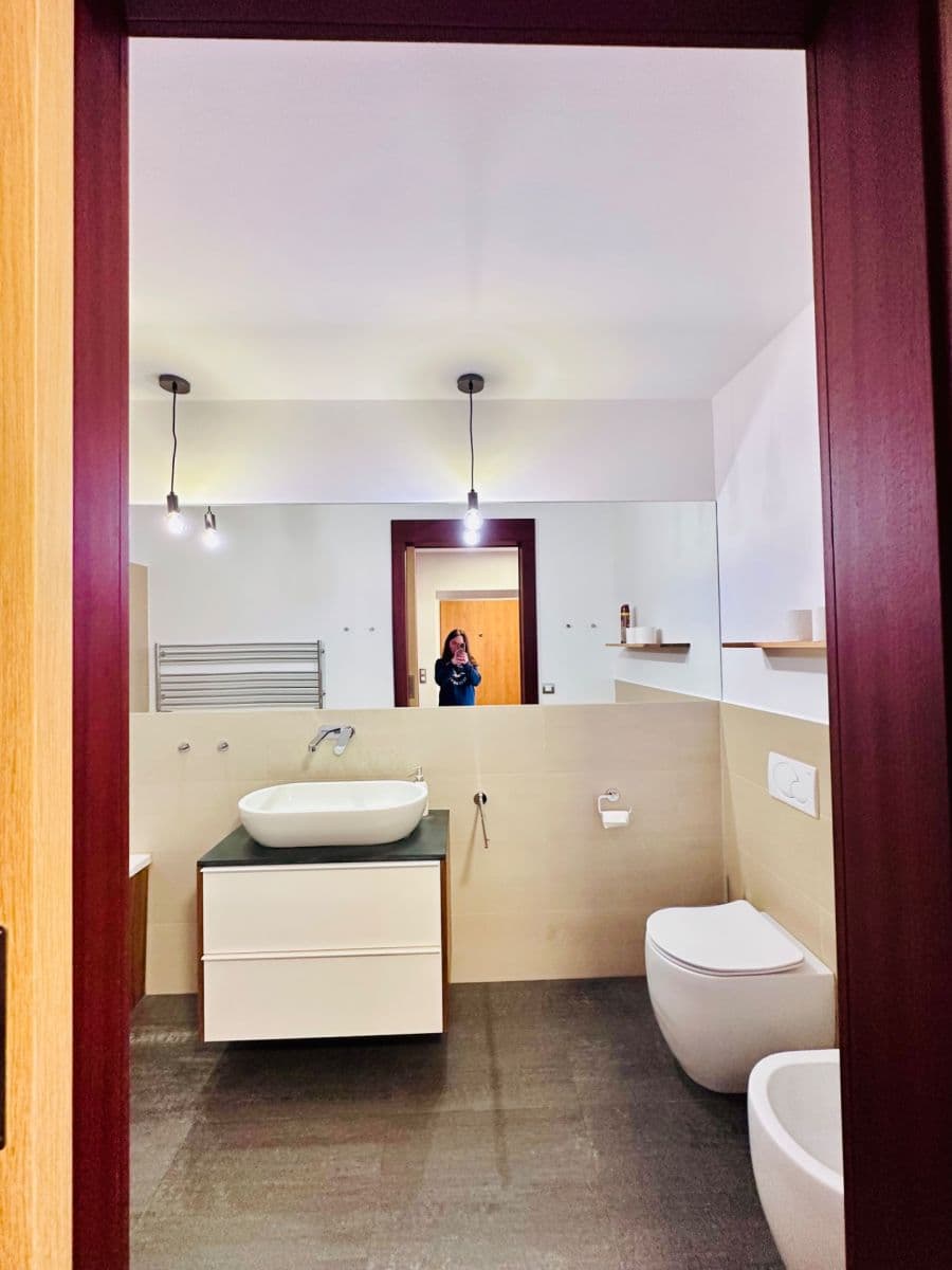 Pronájem bytu 3+kk 77 m², Pod Hliništěm, Praha, Praha Pronájem bytu 3+kk 77 m², Pod Hliništěm, Praha, Praha