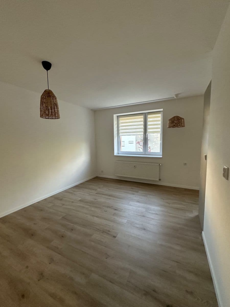 Pronájem bytu 2+kk 58 m², Riegrova, Černošice, Středočeský kraj Pronájem bytu 2+kk 58 m², Riegrova, Černošice, Středočeský kraj