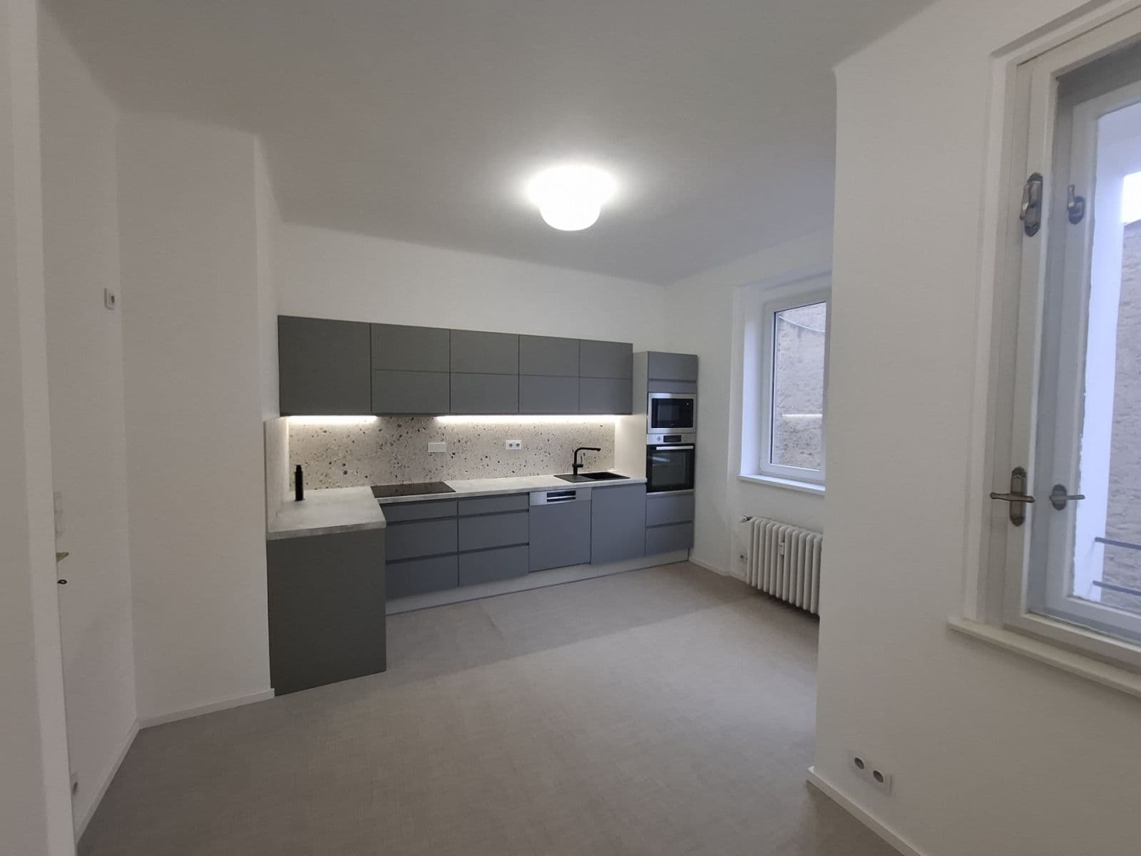 Pronájem bytu 3+kk 79 m², Moulíkova, Praha, Praha Pronájem bytu 3+kk 79 m², Moulíkova, Praha, Praha
