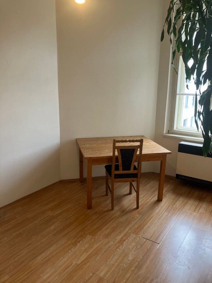 Pronájem bytu 2+kk 43 m², Kurta Konráda, Praha, Praha Pronájem bytu 2+kk 43 m², Kurta Konráda, Praha, Praha