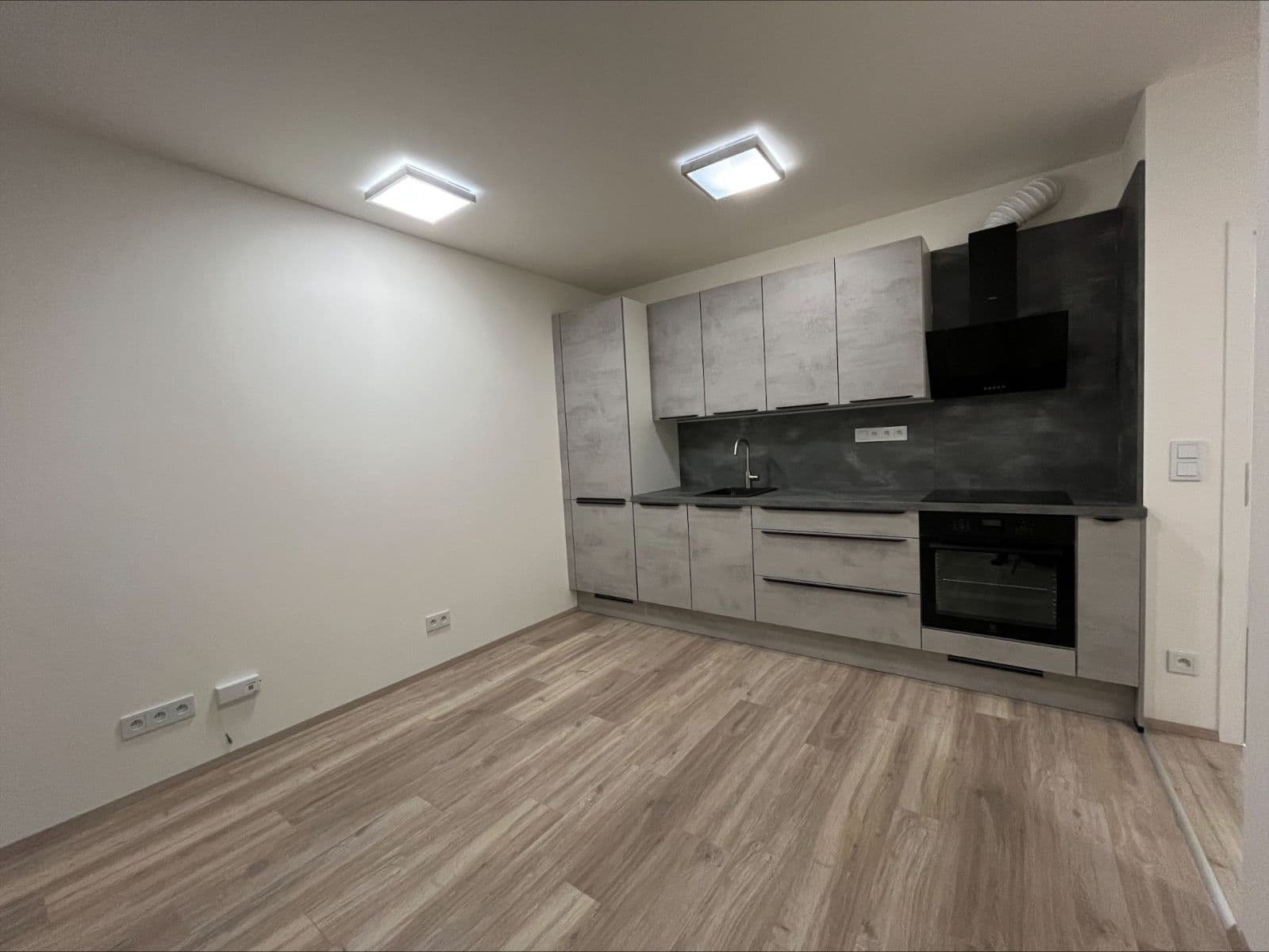 Pronájem bytu 1+kk 31 m², Fabiánové, Praha, Praha Pronájem bytu 1+kk 31 m², Fabiánové, Praha, Praha
