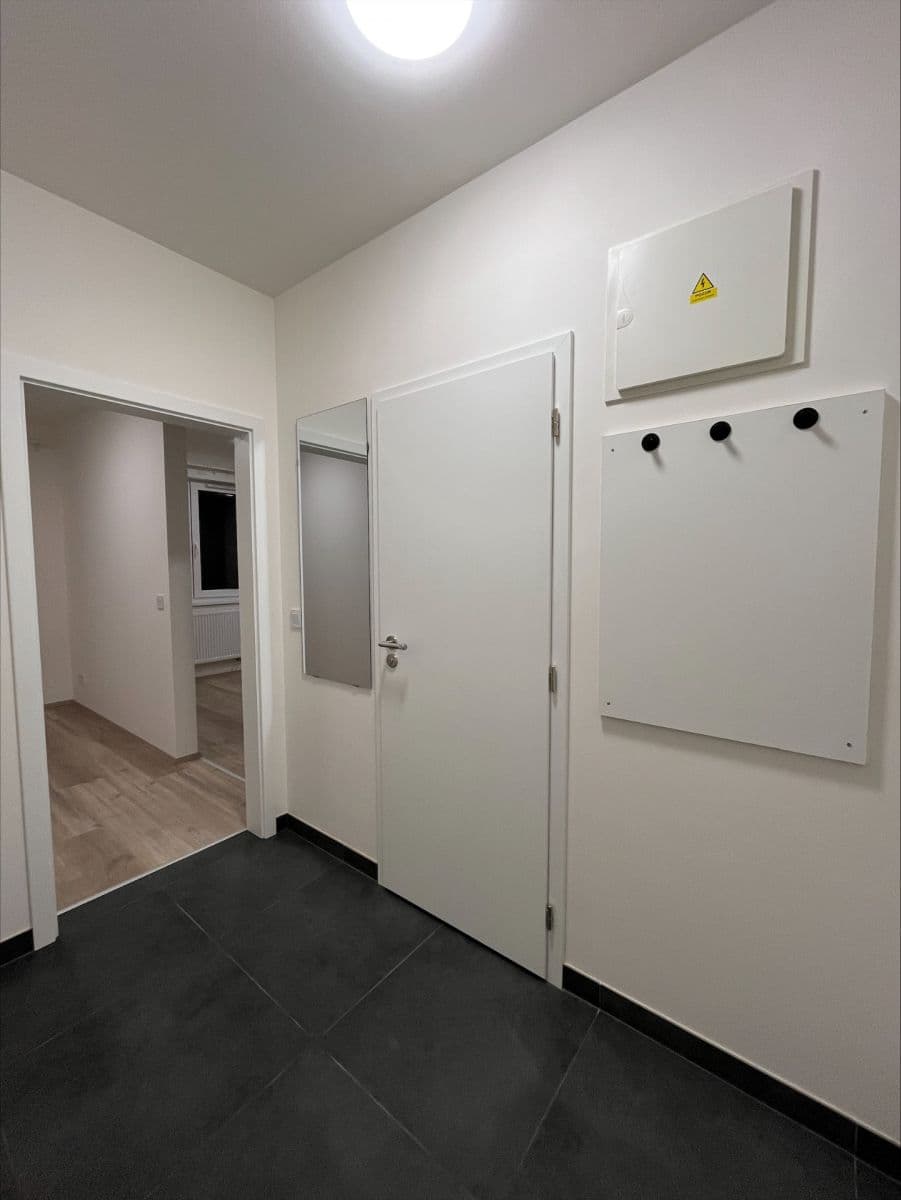 Pronájem bytu 1+kk 31 m², Fabiánové, Praha, Praha Pronájem bytu 1+kk 31 m², Fabiánové, Praha, Praha