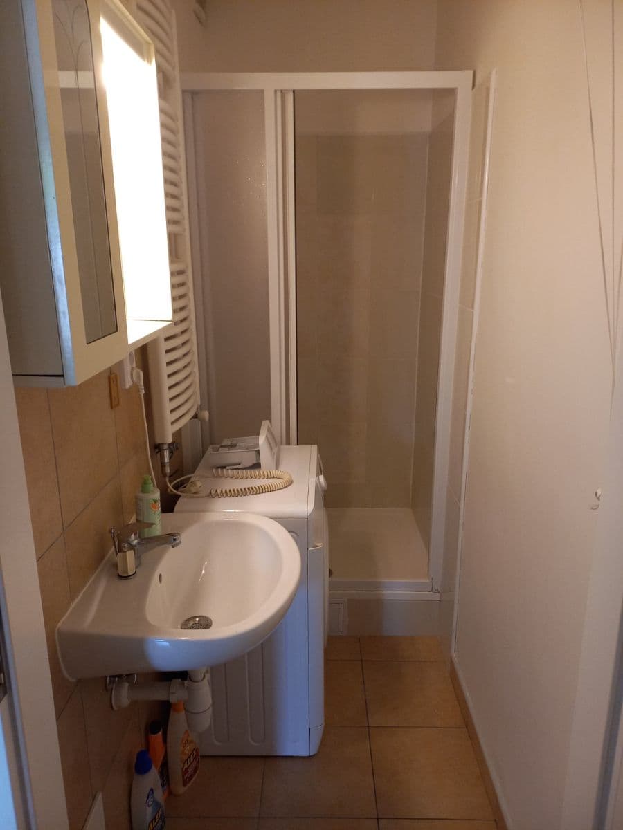 Pronájem bytu 2+kk 45 m², Pešlova, Praha, Praha Pronájem bytu 2+kk 45 m², Pešlova, Praha, Praha