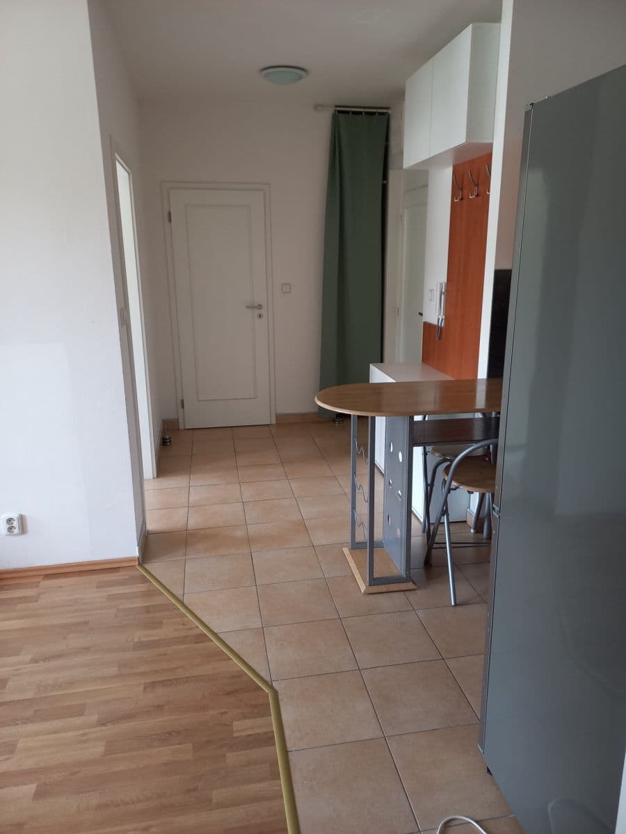 Pronájem bytu 2+kk 45 m², Pešlova, Praha, Praha Pronájem bytu 2+kk 45 m², Pešlova, Praha, Praha