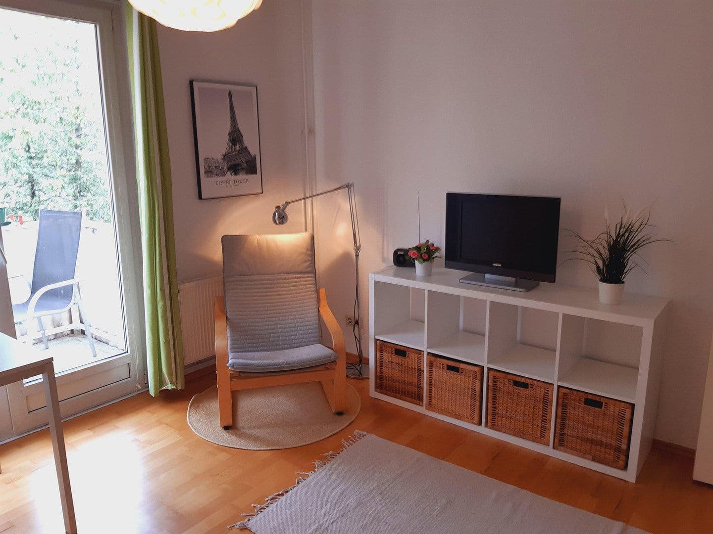 Prodej bytu 1+1 37 m², Binger Str.89, Berlin, Berlín Prodej bytu 1+1 37 m², Binger Str.89, Berlin, Berlín