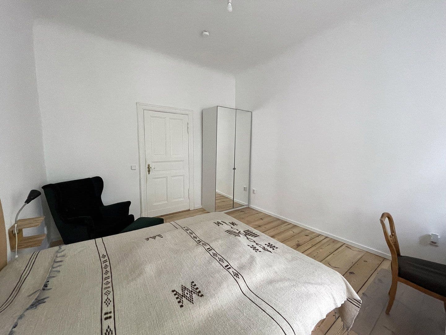 Prodej bytu 2+1 71 m², Maxstr., Berlin, Berlín Prodej bytu 2+1 71 m², Maxstr., Berlin, Berlín