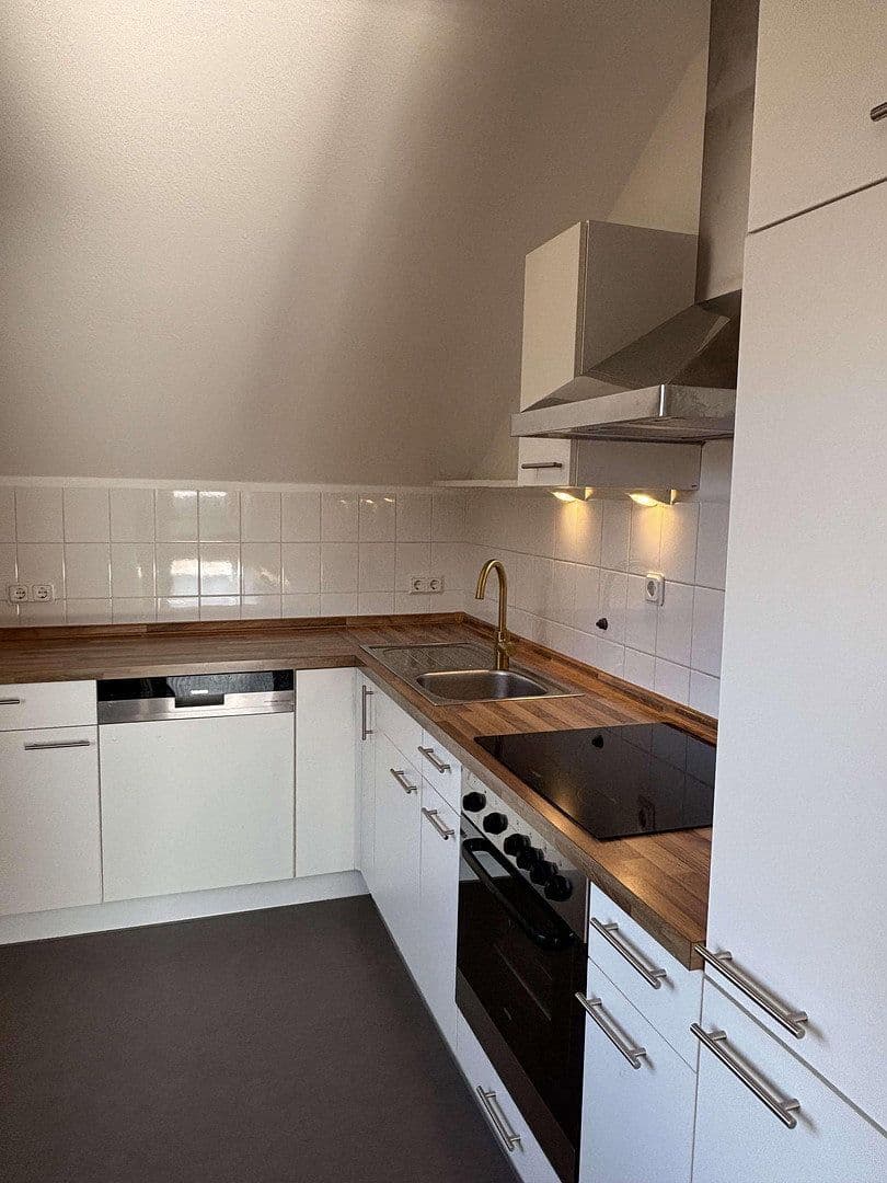 Pronájem bytu 2+1 78 m², Fridtjof-Nansen-Weg 9, Göttingen, Dolní Sasko Pronájem bytu 2+1 78 m², Fridtjof-Nansen-Weg 9, Göttingen, Dolní Sasko