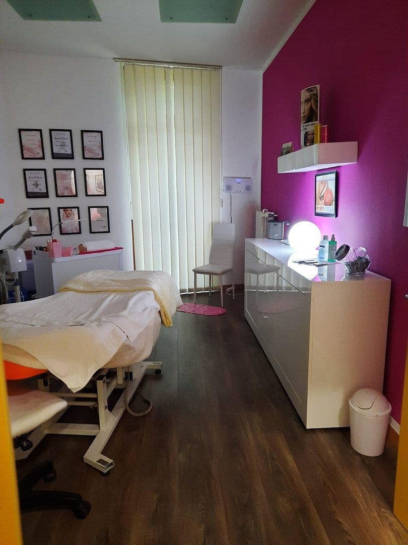 Pronájem nebytového prostoru 40 m², Berlin Frohnau, Berlín Pronájem nebytového prostoru 40 m², Berlin Frohnau, Berlín