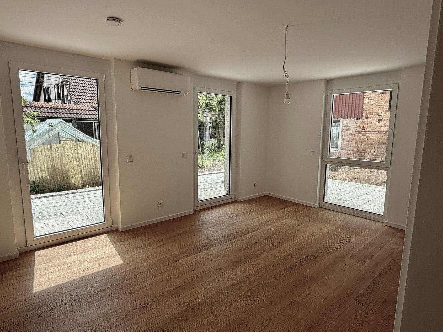 Pronájem bytu 2+1 61 m², Öschelbronner Str. 16, Jettingen, Bádensko-Württembersko Pronájem bytu 2+1 61 m², Öschelbronner Str. 16, Jettingen, Bádensko-Württembersko