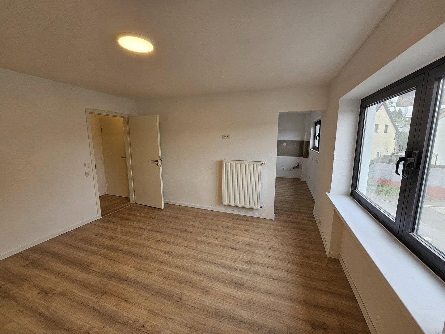 Pronájem bytu 3+1 62 m², Brückenstraße 26, Schiffweiler, Země Sársko Pronájem bytu 3+1 62 m², Brückenstraße 26, Schiffweiler, Země Sársko