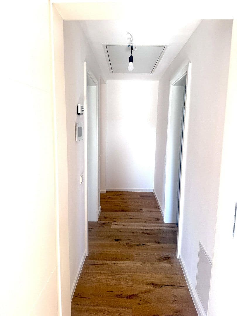 Pronájem bytu 4+1 107 m², Am Schießberg 4, Herborn, Hessen Pronájem bytu 4+1 107 m², Am Schießberg 4, Herborn, Hessen