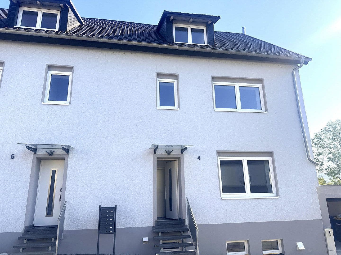 Pronájem bytu 4+1 107 m², Am Schießberg 4, Herborn, Hessen Pronájem bytu 4+1 107 m², Am Schießberg 4, Herborn, Hessen
