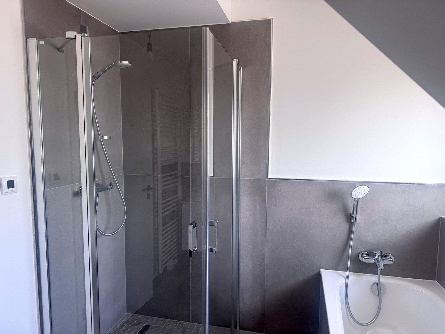 Pronájem bytu 4+1 107 m², Am Schießberg 4, Herborn, Hessen Pronájem bytu 4+1 107 m², Am Schießberg 4, Herborn, Hessen