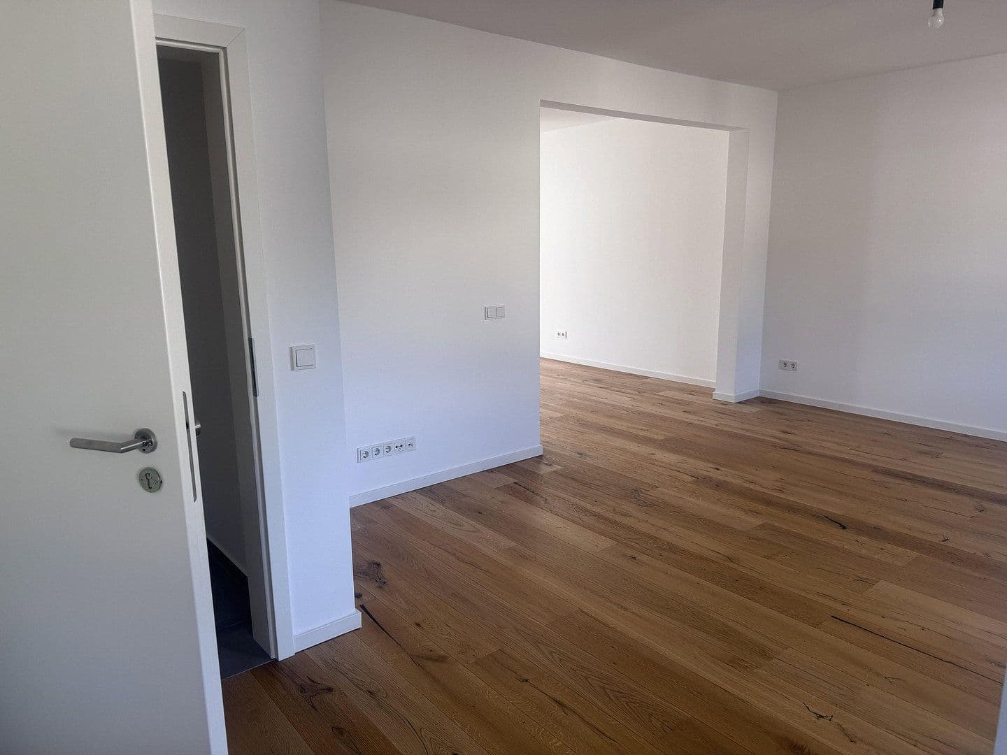 Pronájem bytu 4+1 107 m², Am Schießberg 4, Herborn, Hessen Pronájem bytu 4+1 107 m², Am Schießberg 4, Herborn, Hessen