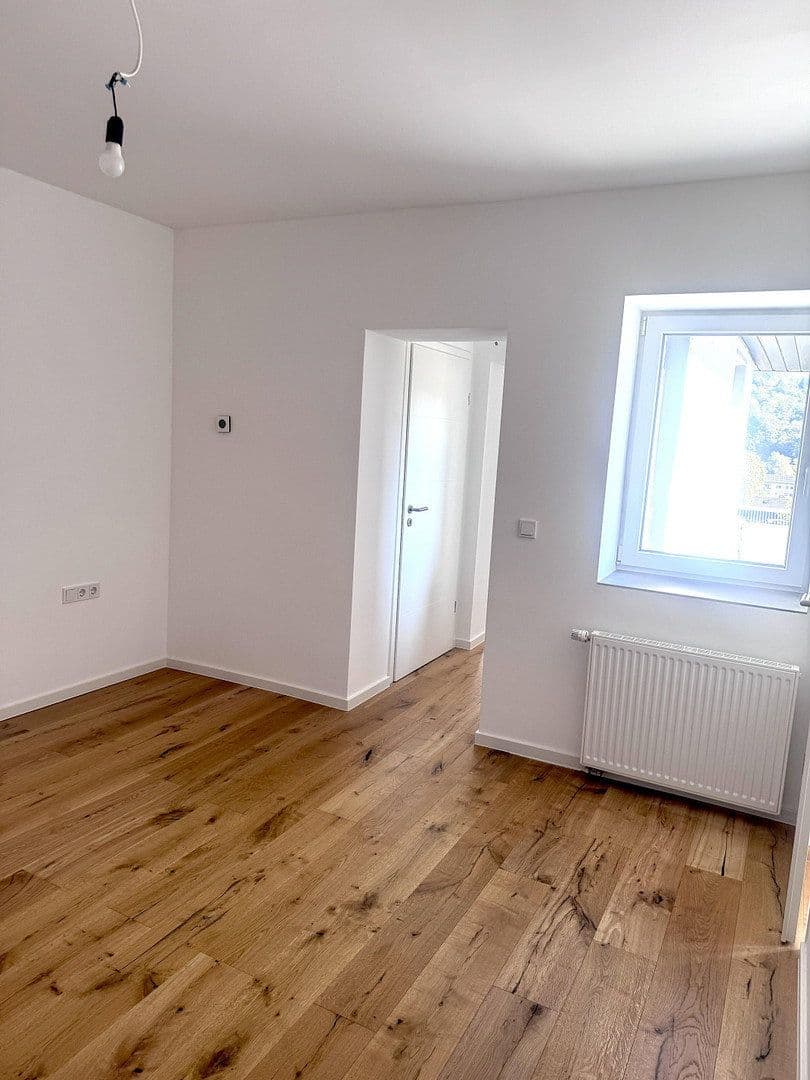 Pronájem bytu 4+1 107 m², Am Schießberg 4, Herborn, Hessen Pronájem bytu 4+1 107 m², Am Schießberg 4, Herborn, Hessen