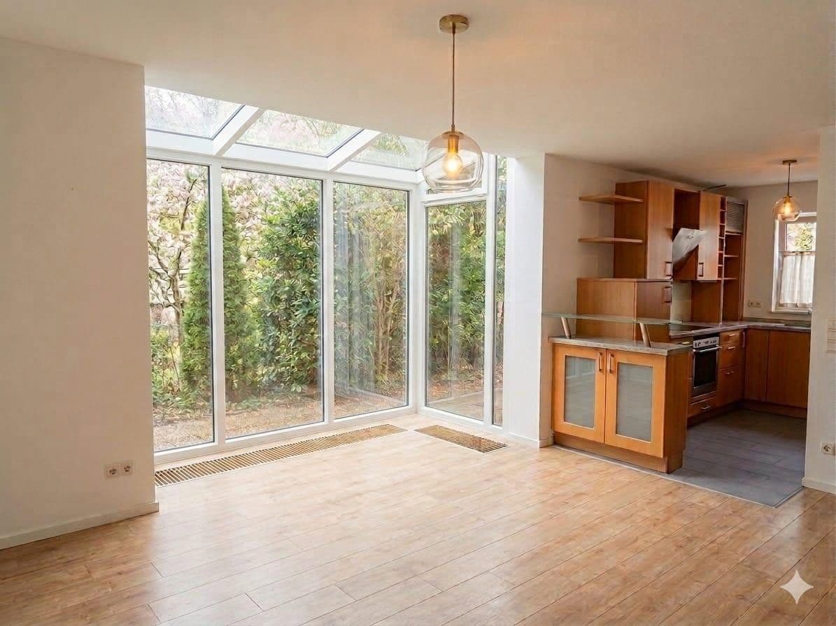 Prodej domu 117 m², pozemek 184 m², Unterschleißheim, Bavorsko Prodej domu 117 m², pozemek 184 m², Unterschleißheim, Bavorsko