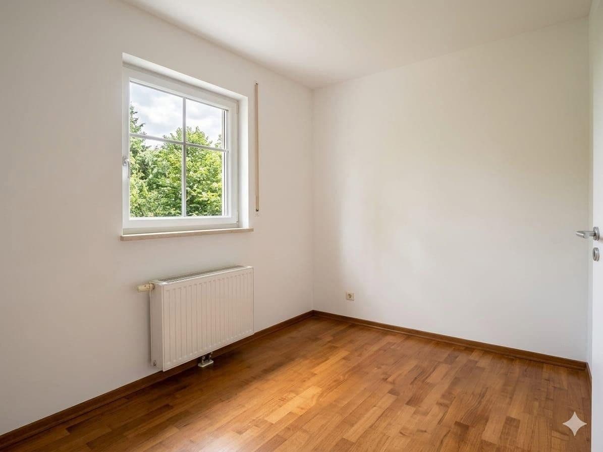 Prodej domu 117 m², pozemek 184 m², Unterschleißheim, Bavorsko Prodej domu 117 m², pozemek 184 m², Unterschleißheim, Bavorsko