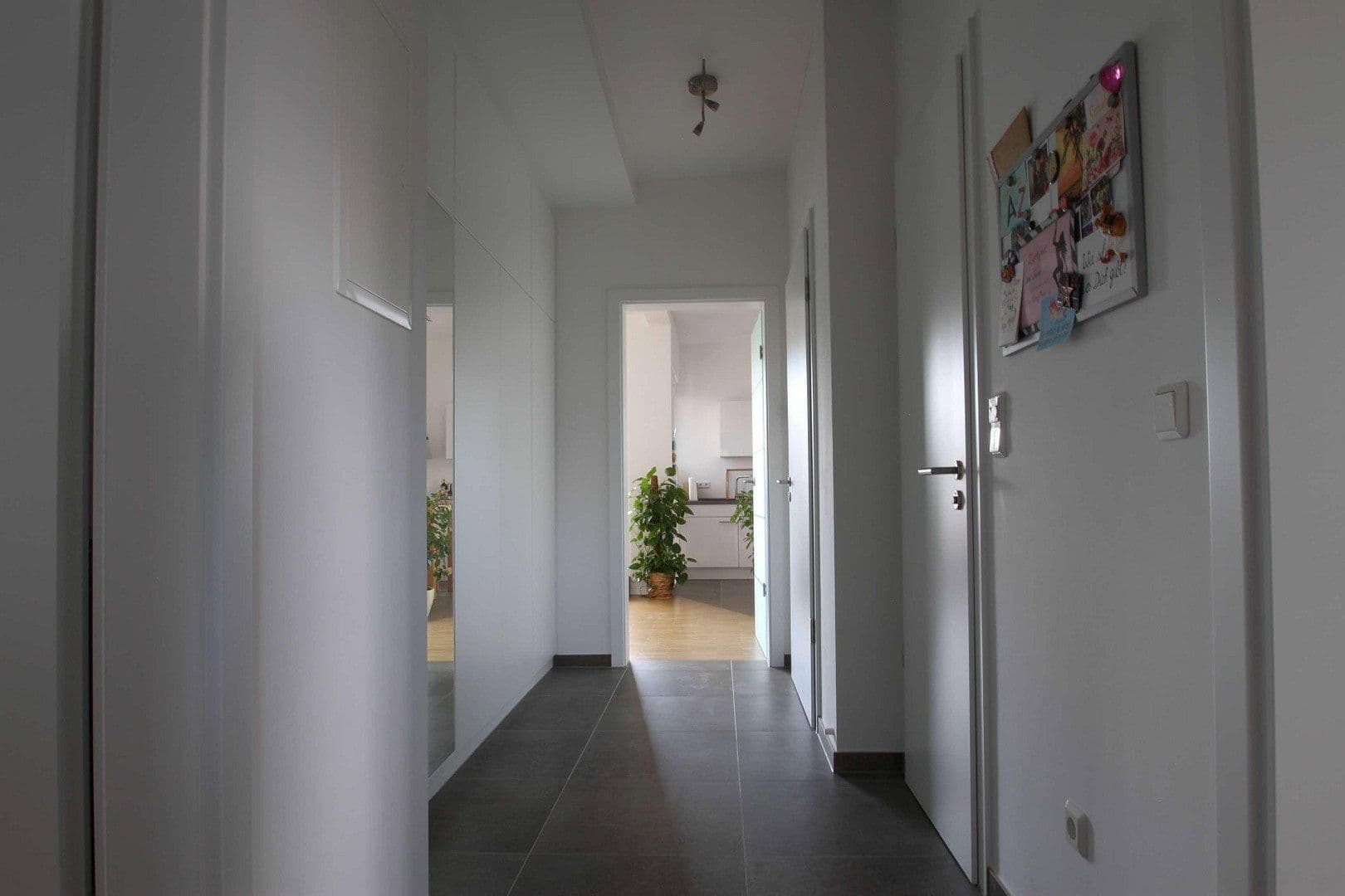 Prodej bytu 3+1 92 m², Dornheckenstr. 34a, Bonn, Severní Porýní-Vestfálsko Prodej bytu 3+1 92 m², Dornheckenstr. 34a, Bonn, Severní Porýní-Vestfálsko