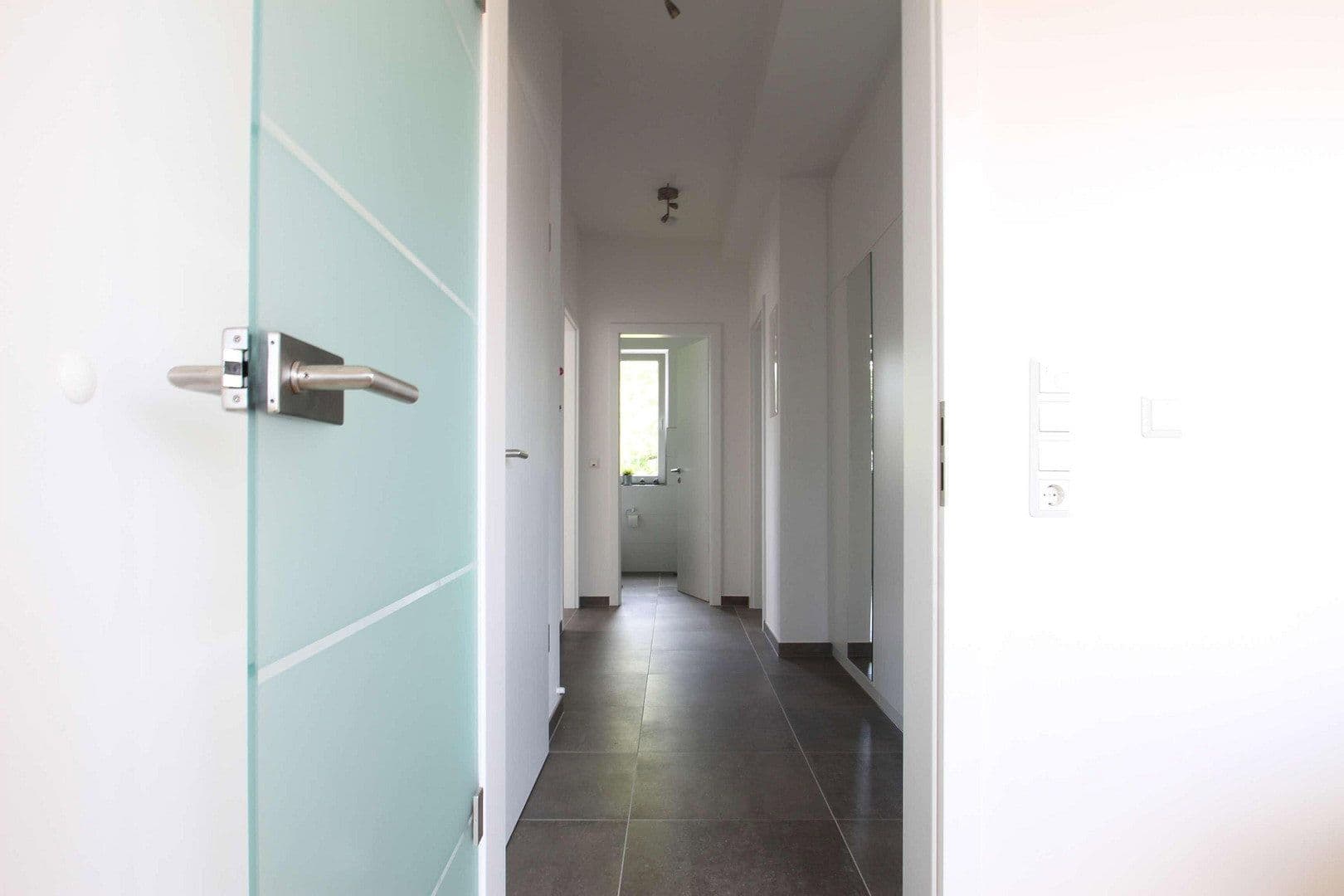 Prodej bytu 3+1 92 m², Dornheckenstr. 34a, Bonn, Severní Porýní-Vestfálsko Prodej bytu 3+1 92 m², Dornheckenstr. 34a, Bonn, Severní Porýní-Vestfálsko