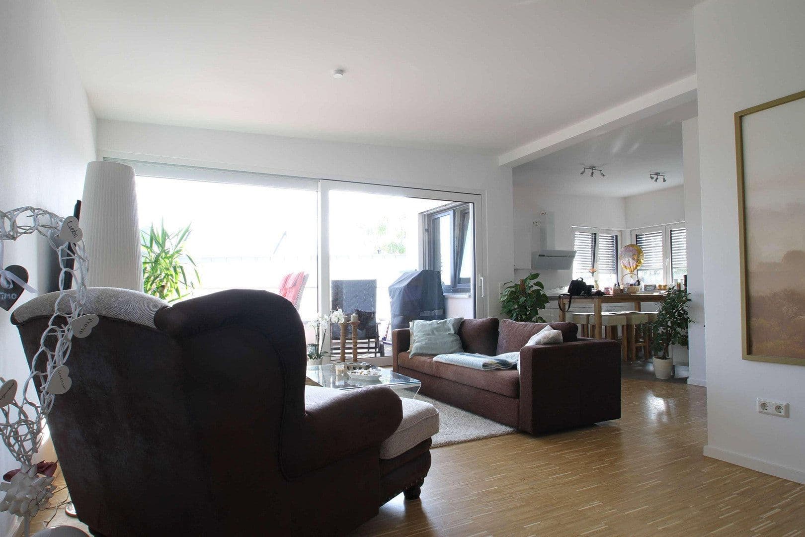 Prodej bytu 3+1 92 m², Dornheckenstr. 34a, Bonn, Severní Porýní-Vestfálsko Prodej bytu 3+1 92 m², Dornheckenstr. 34a, Bonn, Severní Porýní-Vestfálsko